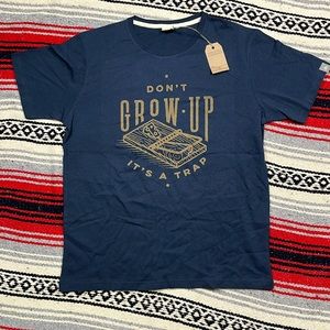 MONCAT: Typographia Print T-Shirt | Large